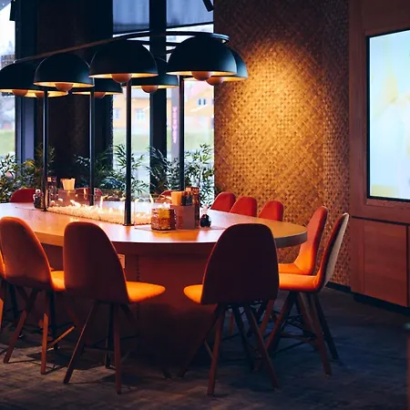 Tales Of Thule Storgata Lägenhetshotell Tromsø