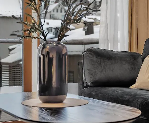 Tales Of Thule Storgata Lägenhetshotell Tromsø