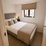 70 Degrees North Lejlighedshotel